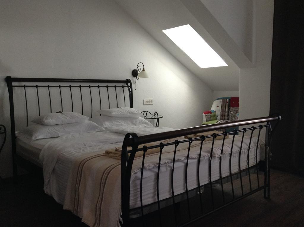 Apartments Vila Oksana Mimice Eksteriør bilde